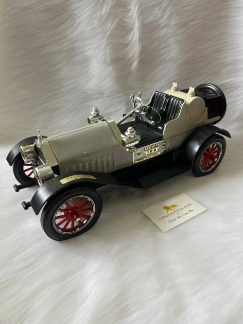 Jim Beam Kentucky Bourbon Whiskey Stutz Bearcat Gray (1)
