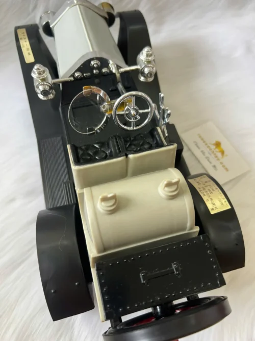 Jim Beam Kentucky Bourbon Whiskey Stutz Bearcat Gray (2)