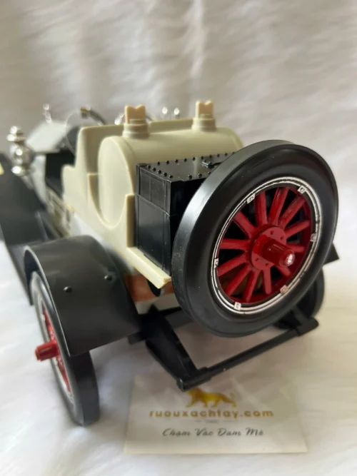 Jim Beam Kentucky Bourbon Whiskey Stutz Bearcat Gray (5)