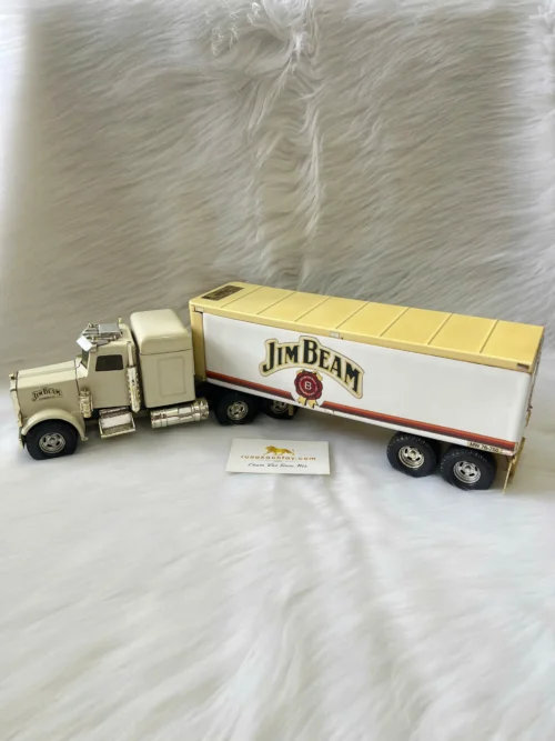 Jim Beam Kentucky Straight Bourbon Whiskey Classic 18 Wheeler (1)