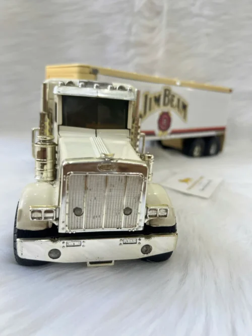 Jim Beam Kentucky Straight Bourbon Whiskey Classic 18 Wheeler (2)