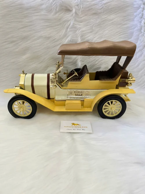 Jim Beam Whiskey 1909 Thomas Flyer Classic Car Decanter 9 Jim Beam Whiskey 1909 Thomas Flyer Classic Car Decanter 4