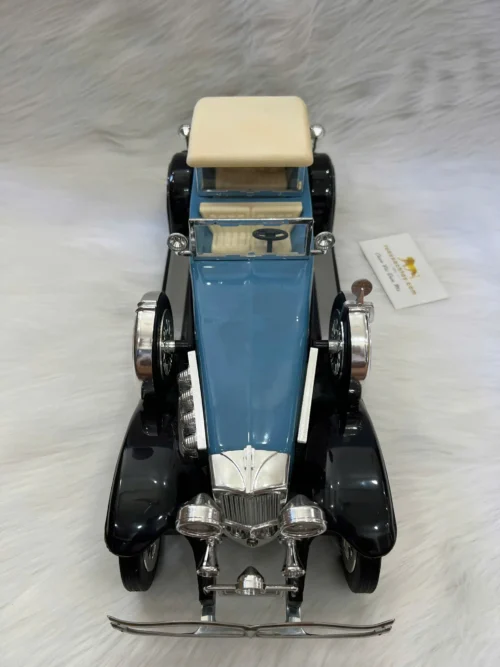 Jim Beam Whiskey 1934 Duesenberg Model J Sky Blue Decanter 9 Jim Beam Whiskey 1934 Duesenberg Model J Sky Blue Decanter (6)