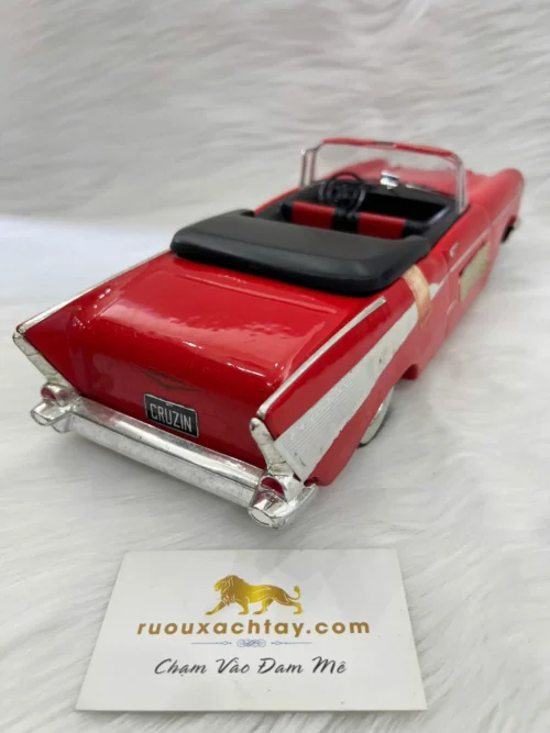 Jim Beam Whiskey 1957 Chevrolet Bel Air Convertible Red Decanter 8 Jim Beam Whiskey 1957 Chevrolet Bel Air Convertible Red Decanter (3)