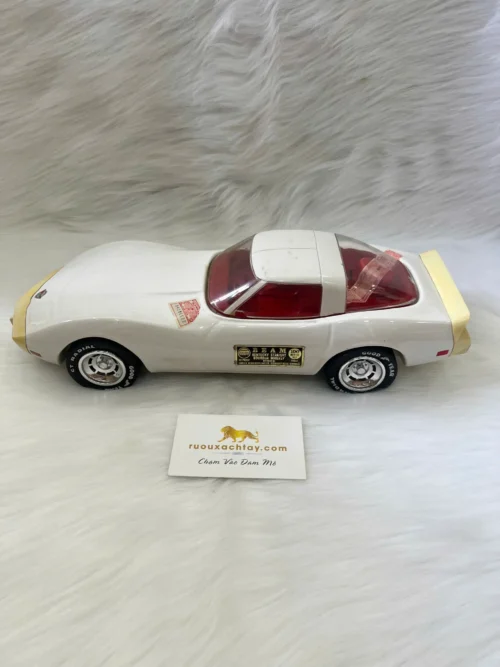Jim Beam Whiskey 1978 Corvette Mustard White Decanter 12 Jim Beam Whiskey 1978 Corvette Mustard White Decanter (2)