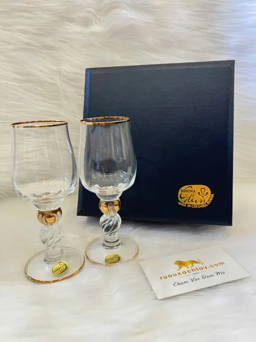 Các Chuyên Gia Rượu Nghĩ Gì Về Rượu Whisky Được Yêu Thích ? 32 Ly Uống Rượu Pha Lê Bohemia Glass Collection (1)