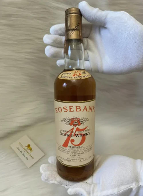 Rosebank Lowland Scotch Whisky 15yo Bottled 1980s (1)