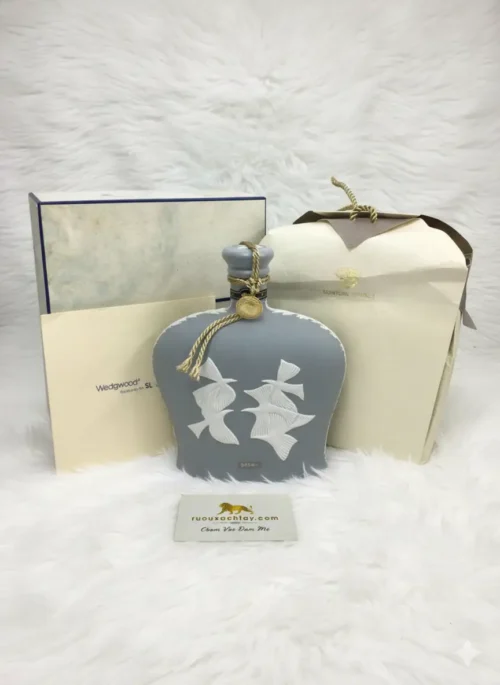 Suntory Wedgwood Decanter Yamazaki 25 Year Old Pure Malt