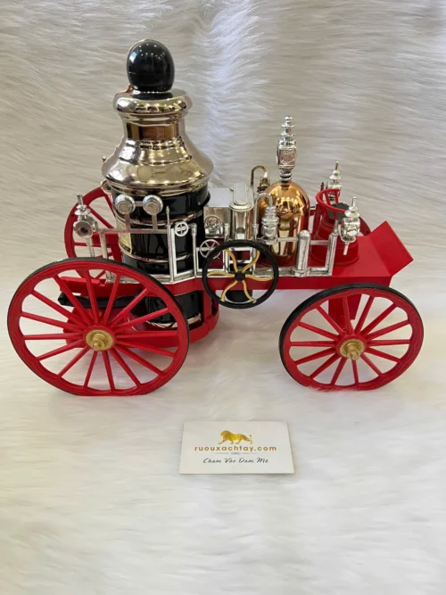 Whiskey Jim Beam 1867 Mississippi Fire Truck Pumper (1)