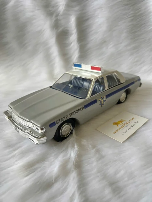 1991 Jim Beam Whiskey 1980's Chevrolet State Police Car (3)