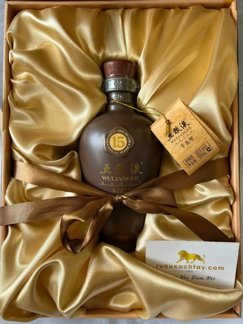 2005 Rượu Ngũ Lương Dịch 15 Năm - Wuliangye 15 Year Old Baijiu 5 2005 Rượu Ngũ Lương Dịch 15 Năm - Wuliangye 15 Year Old Baijiu (3)