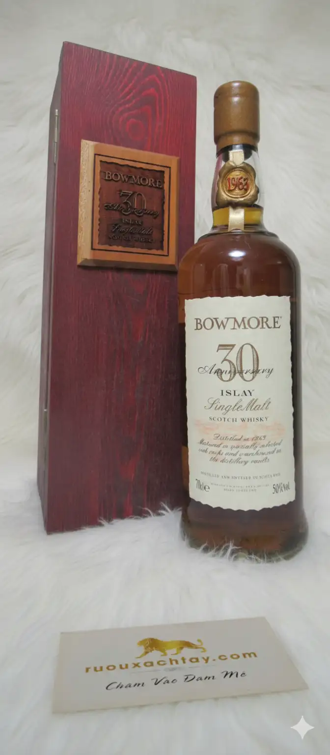 Bowmore 1963 30 Years Old 30Th Anniversary 1 Bowmore 1963 30 Years Old 30Th Anniversary (1)