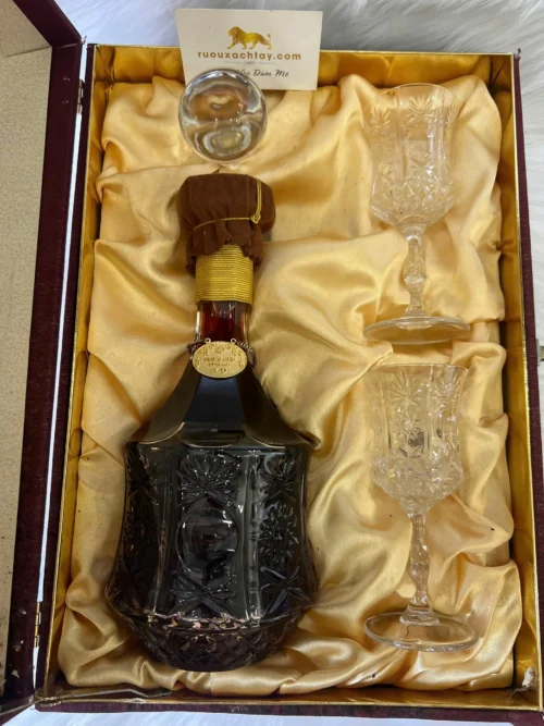 Coruneur XO Napoleon Vượt Dãy Alps 87 Cognac Friryland XO Gift Set Limited Edition (1)