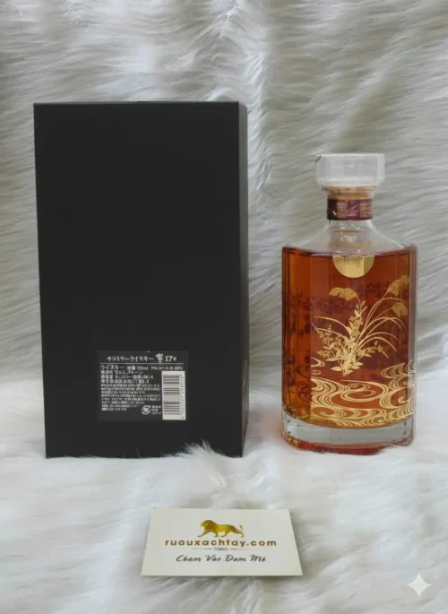 Hibiki 17 Year Old Chrysanthemum & Crane Limited Edition 2010 (3)