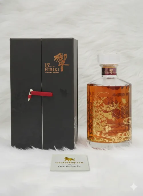 Hibiki 17 Year Old Chrysanthemum & Crane Limited Edition 2010 (7)