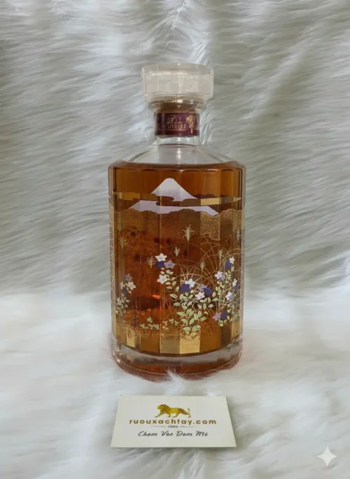 Hibiki 17 Year Old Mount Fuji Limited Release 2013 4 Hibiki 17 Year Old Mount Fuji Limited Release 2013 (2)