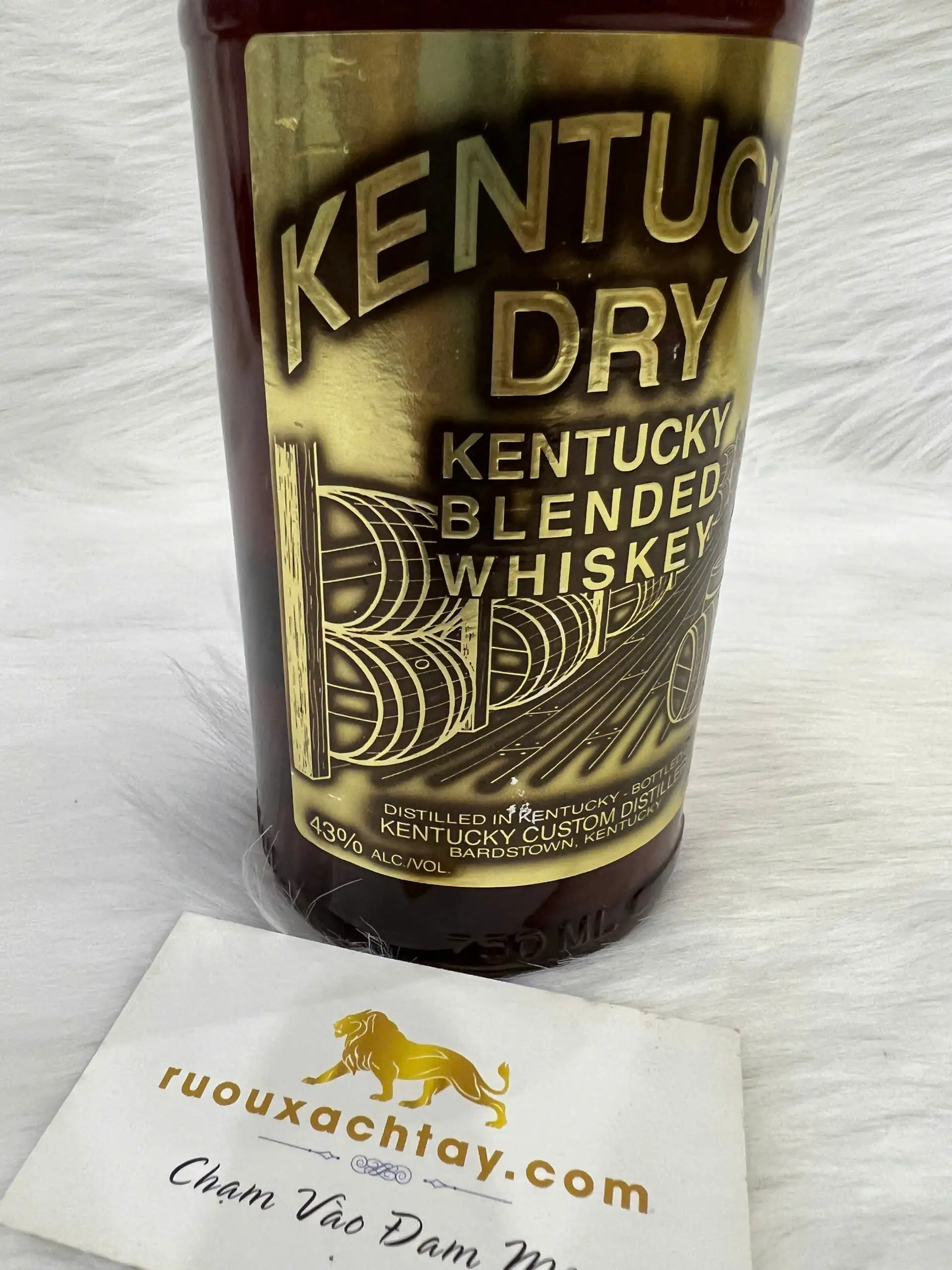 Kentucky Dry Blended Kentucky Whiskey - 1990s 3 Kentucky Dry Blended Kentucky Whiskey - 1990s (3)