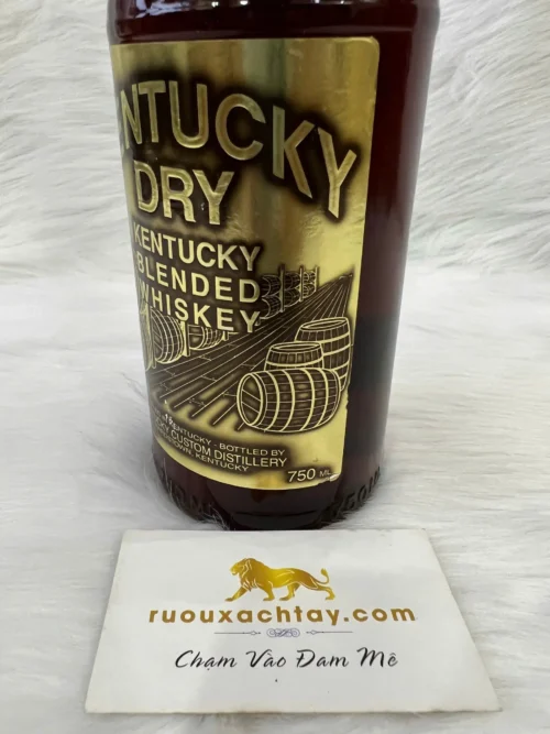 Kentucky Dry Blended Kentucky Whiskey - 1990s (4)