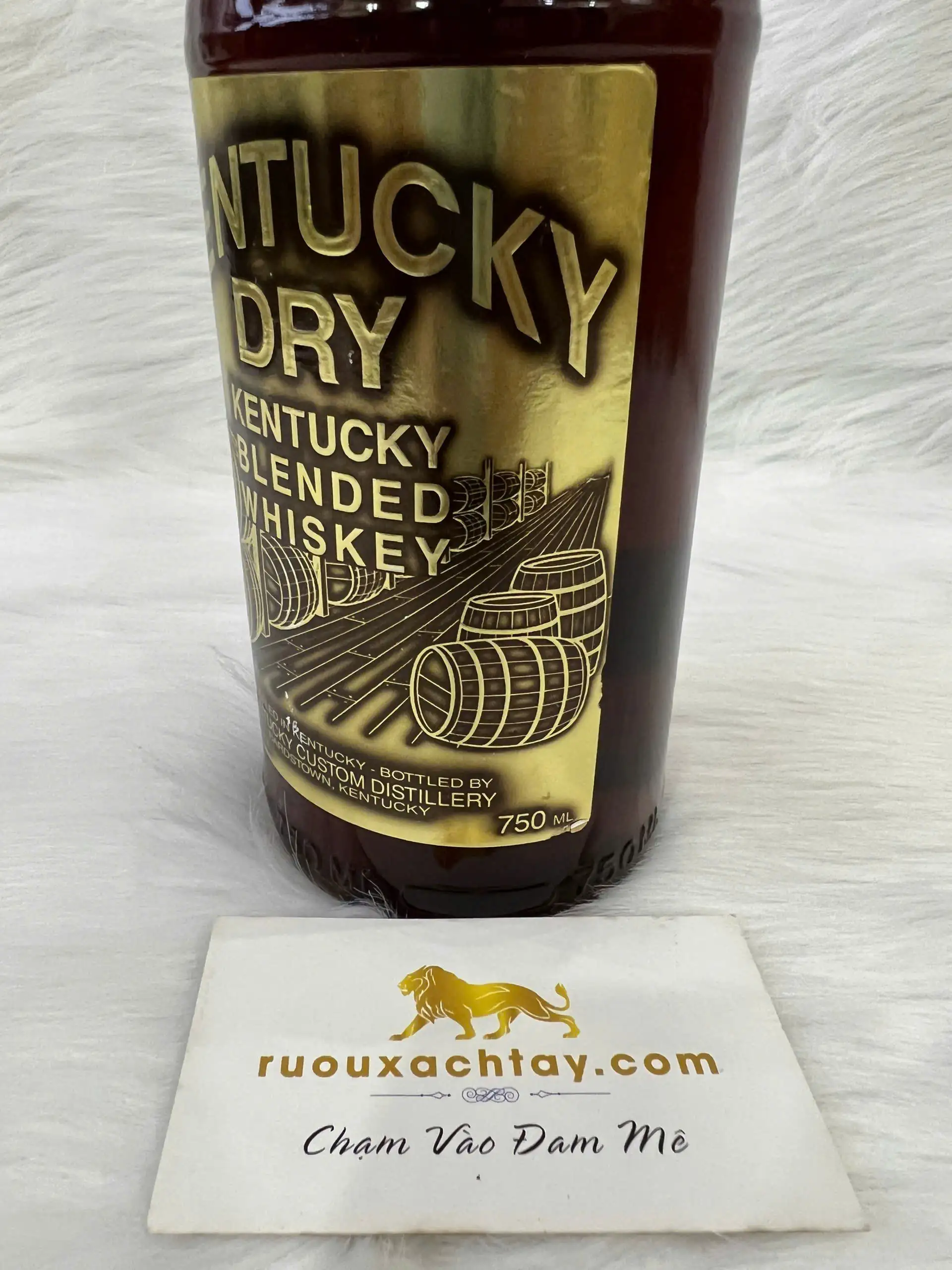 Kentucky Dry Blended Kentucky Whiskey - 1990s 2 Kentucky Dry Blended Kentucky Whiskey - 1990s (4)