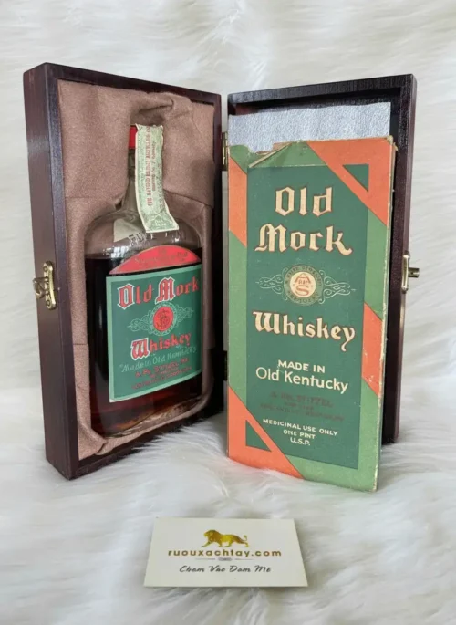 Old Mork Bourbon 18 Years Old Stitzel Weller 1916 – 1933 Pint Size (1)
