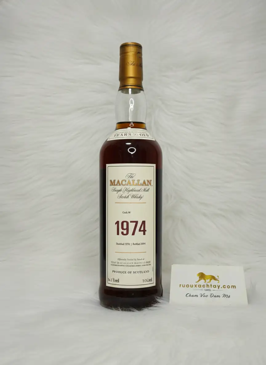 Single Malt Scotch Whisky The Macallan Fine & Rare 1974 2 Single Malt Scotch Whisky The Macallan Fine & Rare 1974 (3)