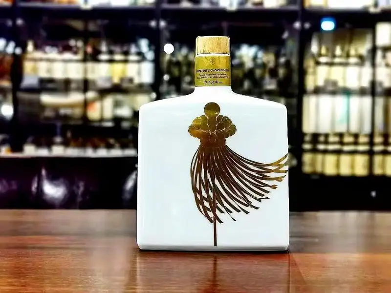 Suntory Whisky Keizo Saji President Choice 70th Anniversary 10 Suntory President's Choice - A premium blended whisky from Suntory