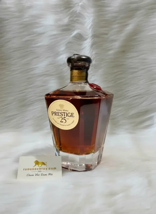 Suntory Prestige 25 Year Old Blended Whisky Kagami Crystal Decanter 700ml (8)