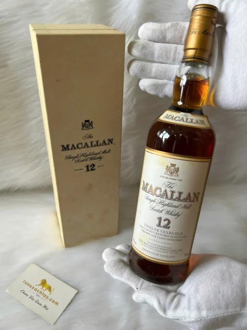 The Macallan 12 Years Old Sherry Oak Single Highland Malt Scotch Whisky (80's Bottled) (1)