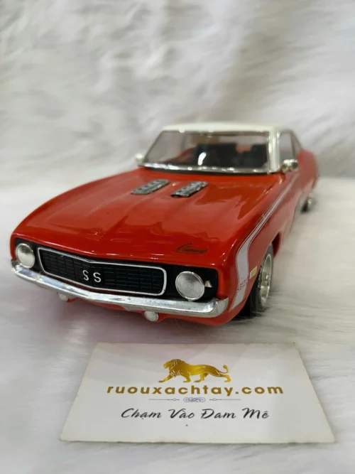 Whiskey Jim Beam 1969 Chevrolet Camaro SS (3)