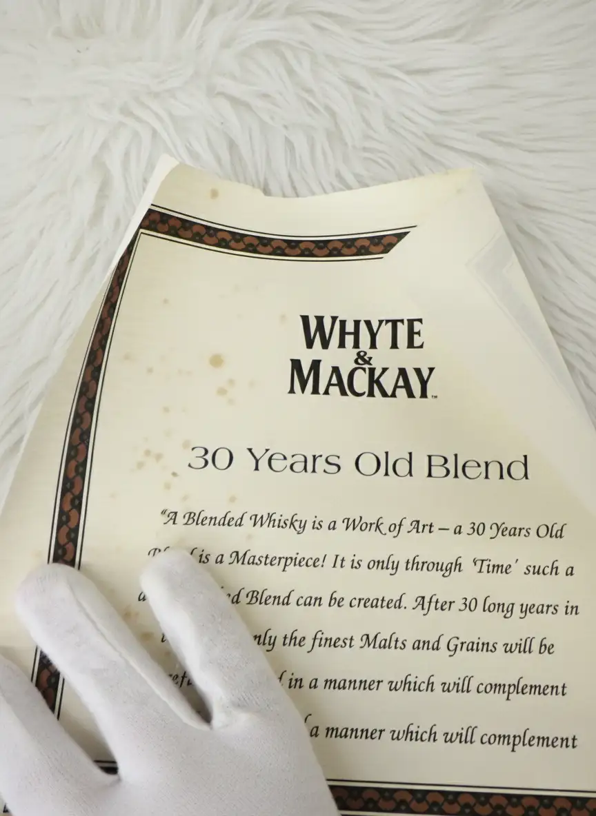 Whyte & Mackay 30yo Very Rare Blended Scotch Whisky 3 Whyte & Mackay 30yo Very Rare Blended Scotch Whisky (2)