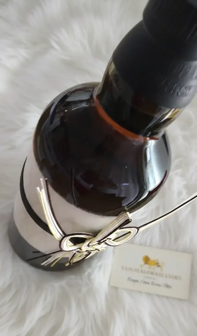 Yamazaki 25 Year Old Limited Edition Japanese Single Malt Whisky 5 Yamazaki 25 Year Old Limited Edition Japanese Single Malt Whisky (4)