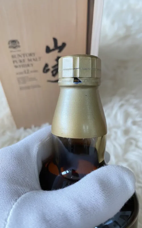 1989 Yamazaki 12 Year Pure Malt Lion Crest Circa 1000ml (2)