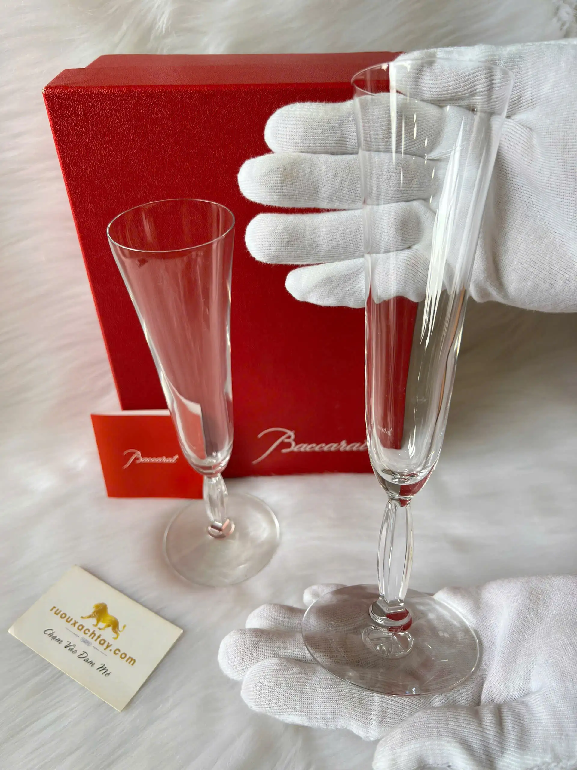 Baccarat Crystal Clara Flute Champagne Set of 2 1 Baccarat Crystal Clara Champagne Glass Set of 2 (1)