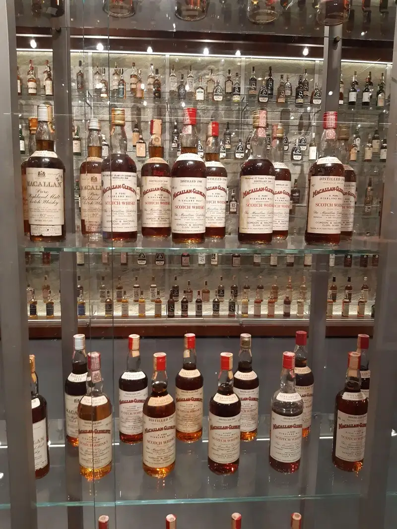 Bộ sưu tập rượu Macallan cổ