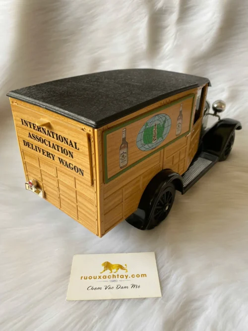 Kentucky Straight Bourbon Whiskey Jim Beam - Ford Model A Woodie Wagon Truck 1929 7 Kentucky Straight Bourbon Whiskey Jim Beam - Ford Model A Woodie Wagon Truck 1929 (2)
