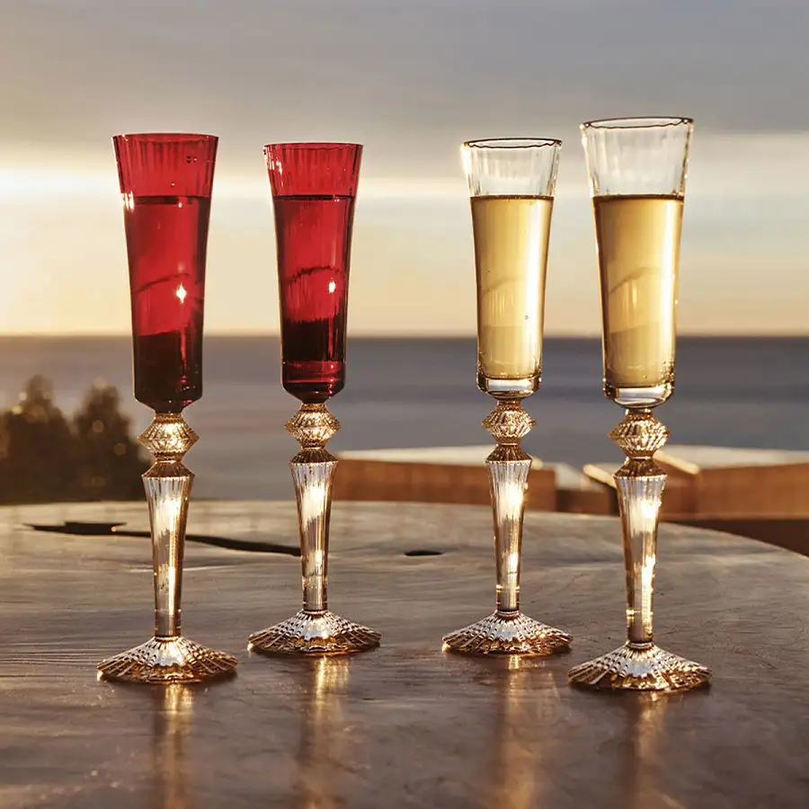 Baccarat Crystal Clara Flute Champagne Set of 2 7 Pha lê màu Đỏ và Vàng của Baccarat