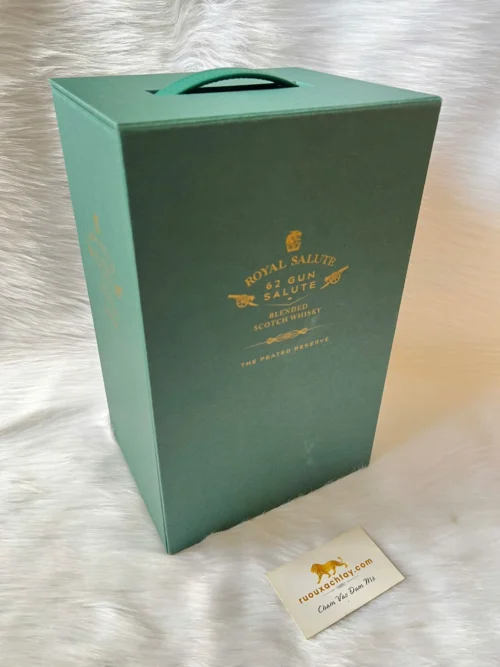 Rượu Chivas Royal Salute 62 Gun Salute Collection - The Peated Reserve (10)