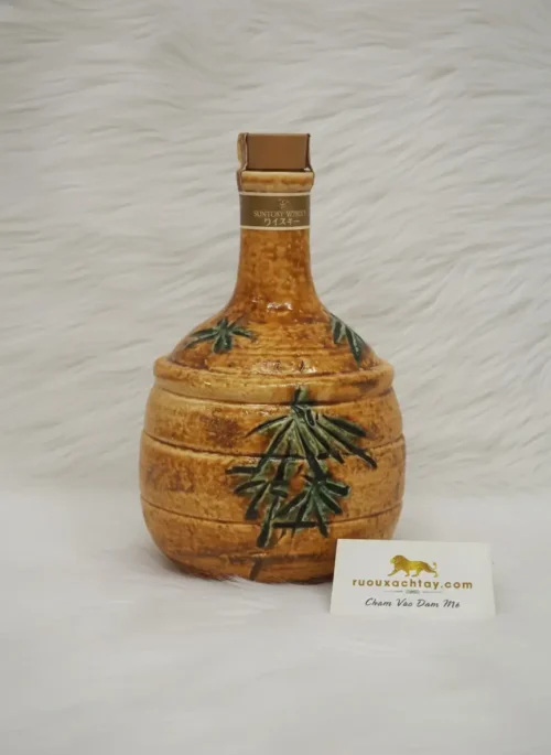 Suntory Bamboo Ceramic Bottle Pure Malt Whisky (3)