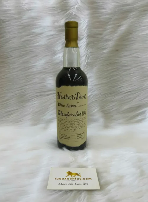 1966 Glenfarclas 33 Years - United Distillers Heaven's Door Blue Label