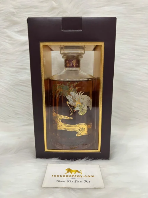 Hibiki 17 Year Old Phoenix Limited Edition Release 2011 (2)