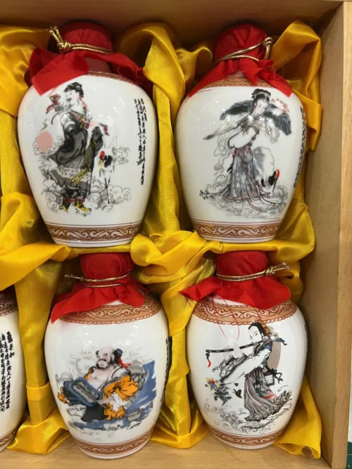 Rượu Đài Loan Bát Tiên Quá Hải (Thượng Hạng) (3)