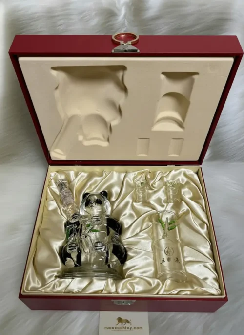 Wuliangye Panda 52% 500ML (1)