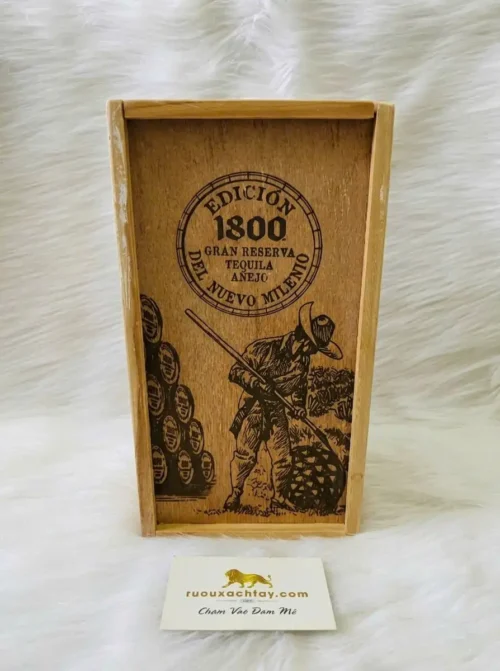 1800 Edicion del Nuevo Milenio Gran Reserva Tequila Anejo Bottled 2000 9 1800 Edicion del Nuevo Milenio Gran Reserva Tequila Anejo Bottled 2000 (3)
