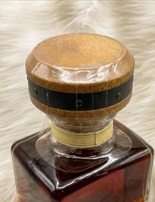 1800 Edicion del Nuevo Milenio Gran Reserva Tequila Anejo Bottled 2000 7 1800 Edicion del Nuevo Milenio Gran Reserva Tequila Anejo Bottled 2000 (5)