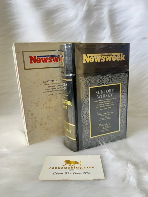 1986 Suntory Old Whisky Book Edition - Commemorate Newsweek Japan 4 1986 Suntory Old Whisky Book Edition - Commemorate Newsweek Japan (2)