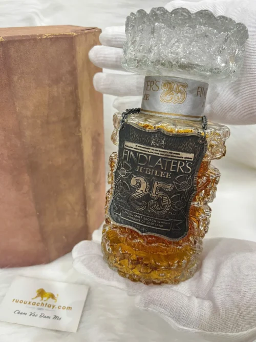 Blended Malt Scotch Whisky Findlater's 25 Years Jubilee (1)