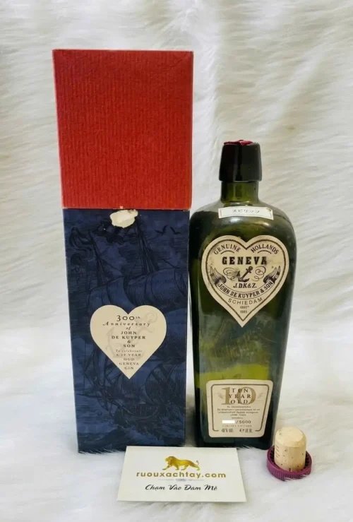De Kuyper 10 Year Old Geneva - Commemorate The 300th Anniversary (1)