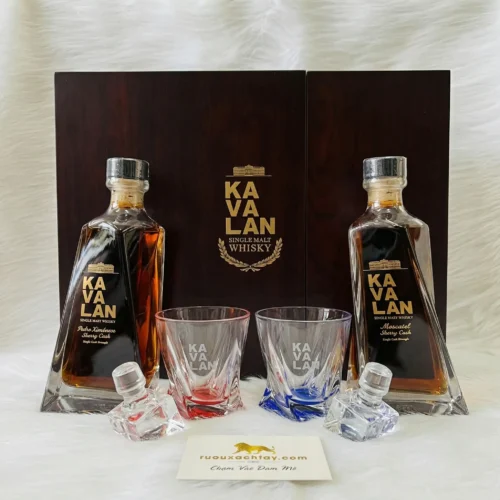 Cửa Hàng Rượu Chivas, 12 Chivas 18, Chivas 21 Xách Tay Uy Tín Tại TP.HCM 38 Gift Set Kavalan Solist Pedro Ximénez Sherry Cask & Moscatel Sherry Cask (1)
