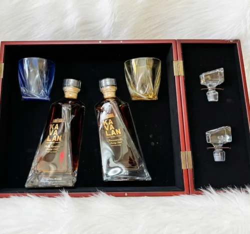 Gift Set Kavalan Solist Pedro Ximénez Sherry Cask & Moscatel Sherry Cask (5)