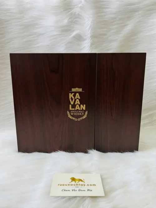 Gift Set Kavalan Solist Pedro Ximénez Sherry Cask & Moscatel Sherry Cask (6)